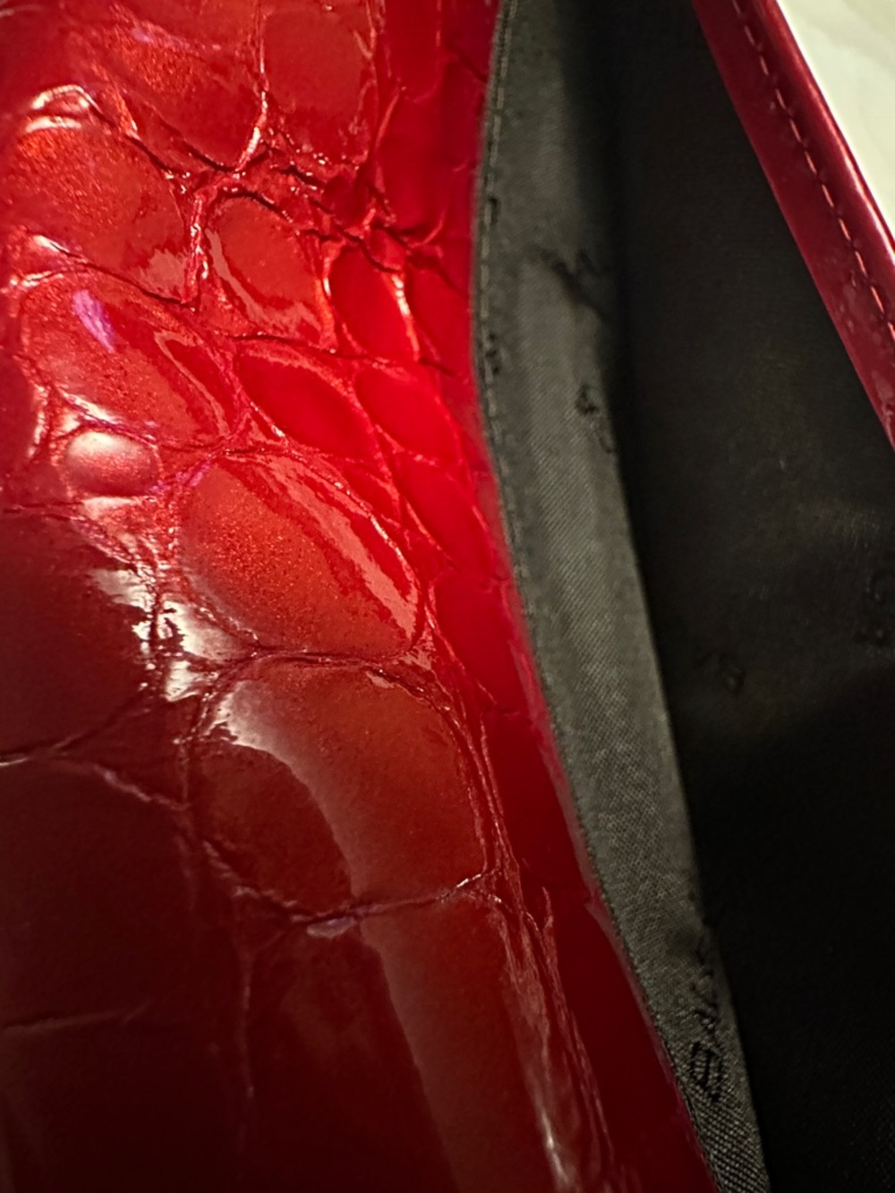 Balenciaga Red Croc-Embossed Crystal-Embellished Clasp Bag - Picture 11 of 11